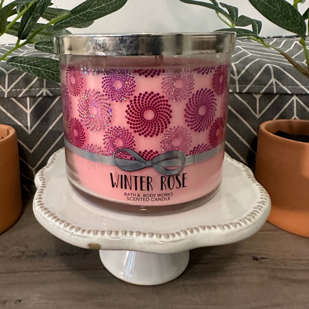 Brand new - Bath & Body Works 3-Wick candle